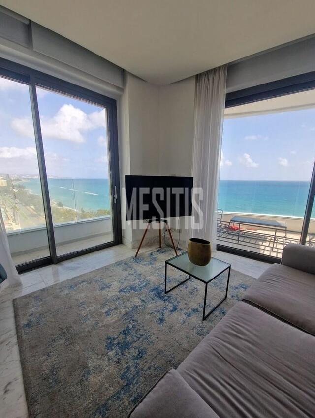 apartment-2377b52d-8635-43a3-8074-a1a222d3b2c8_Wtr.jpg