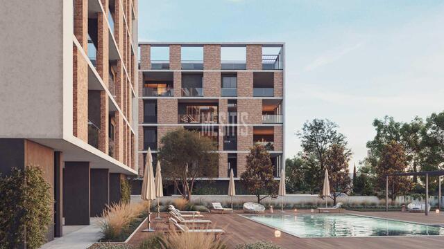 apartment-f274e7ce-3258-4ea5-b7b0-e5d643f0a978_Wtr.jpeg