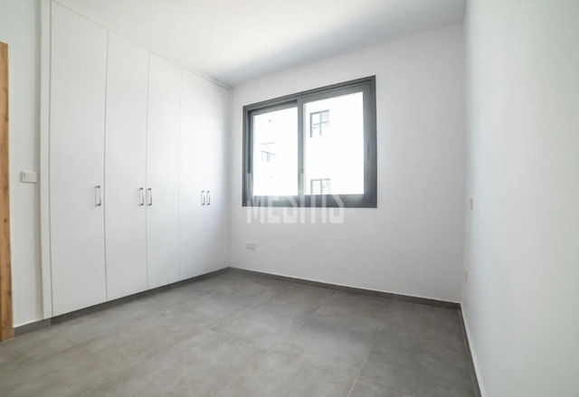 apartment-d539f973-4240-41c4-b389-6dba16149106_Wtr.png