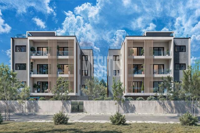 apartment-29986470-5558-4a46-87bc-6ed1da2eeba6_Wtr.jpeg