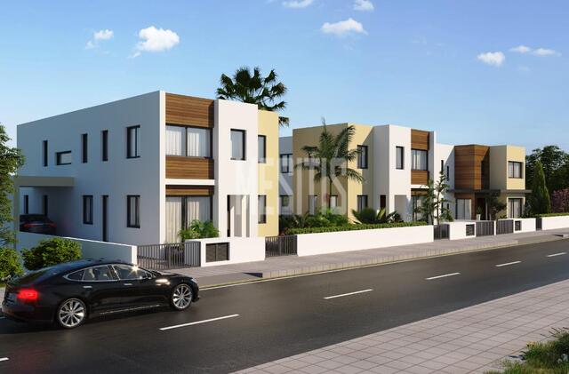 detachedHouse-9a4ea27c-1df6-4acd-b5ea-af52858d2846_Wtr.jpg