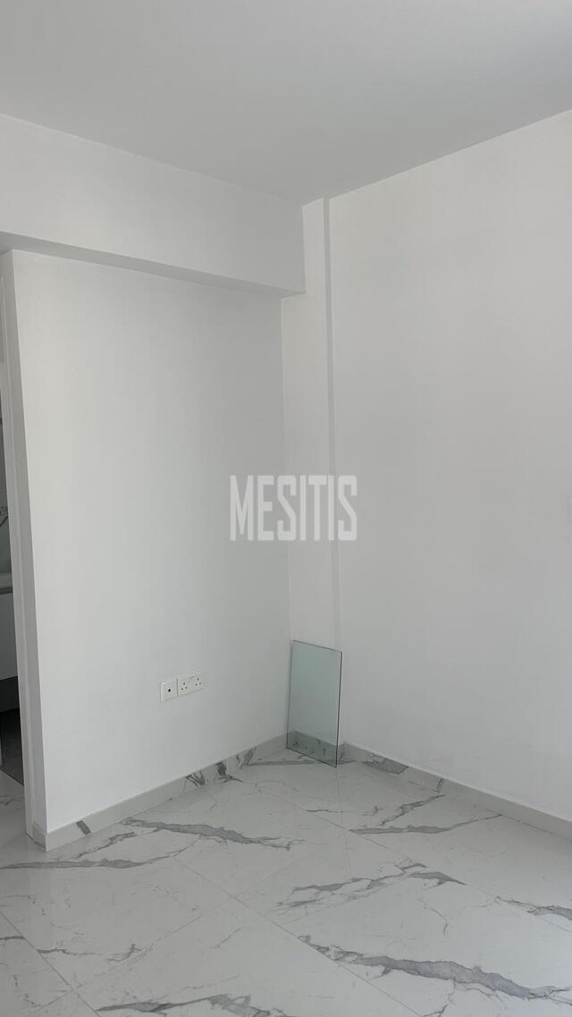 apartment-2551dd24-c78f-4cc1-a889-a07d988d1bd4_Wtr.jpeg