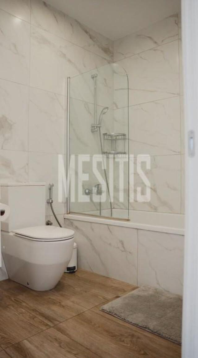 apartment-510cfdc5-a471-442a-88e0-15cf977225df_Wtr.jpeg