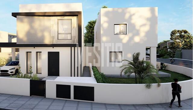 detachedHouse-0dccaaec-5616-4712-b8c6-3d6df3b431a9_Wtr.jpg