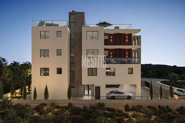 apartment-e9663a58-62ef-46e7-aa08-3376fe8ba6f1_Wtr.jpeg