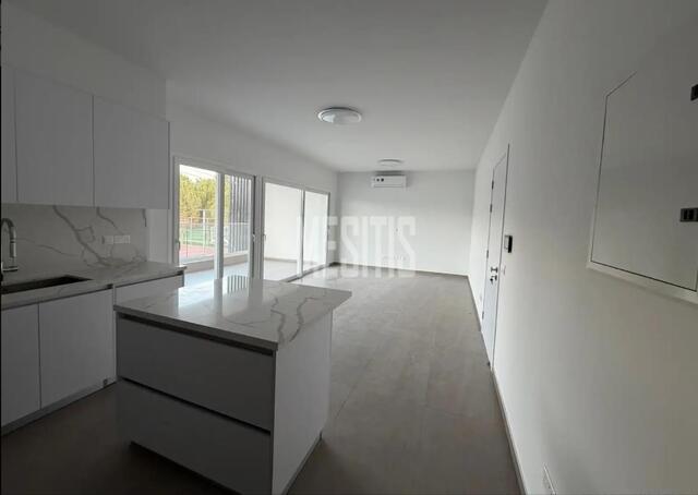 apartment-b4556dae-fcd5-49ba-854c-c10e11219ca4_Wtr.jpg