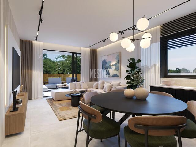 apartment-aa39fe1b-4d90-4532-b3d3-2222617b2895_Wtr.jpg