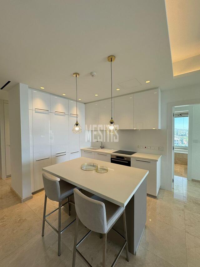 apartment-084cbde3-b98b-468c-ba6b-4dc2fcfad415_Wtr.jpg