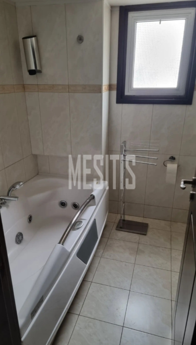 apartment-b9b85baf-5619-4785-a12e-b7b9f26d2093_Wtr.png