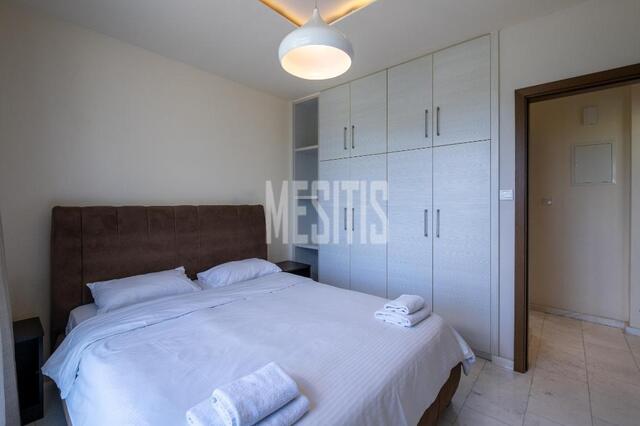 apartment-f487eae3-3122-44e9-aa64-1fedbeee82e1_Wtr.jpg