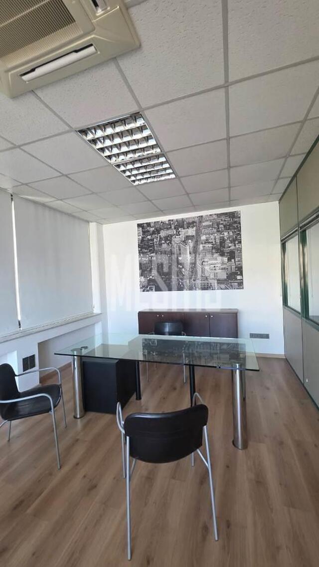 office-af64435a-9711-410d-8c0d-ccca0cfaa72b_Wtr.jpg