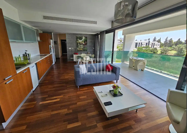 apartment-ab3b15d7-6253-49c2-bdf8-376a80f6c324_Wtr.png