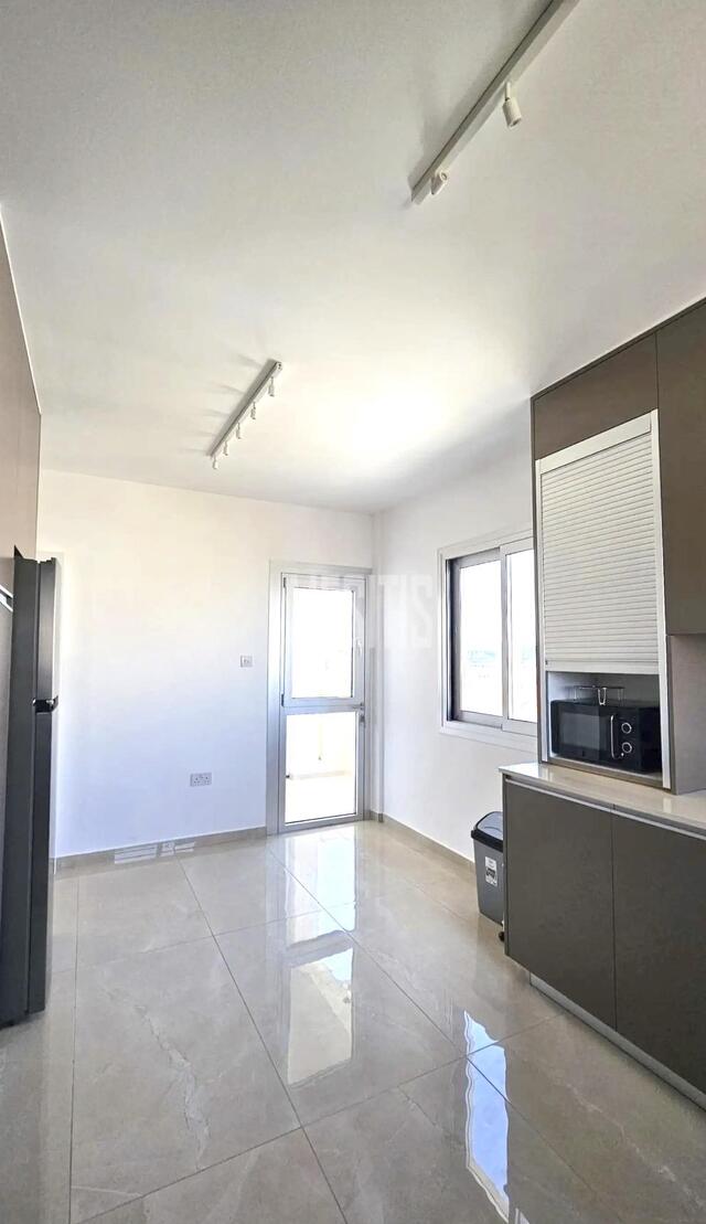 apartment-b1e77999-e44c-42a0-a39f-54efcf0616d9_Wtr.jpg