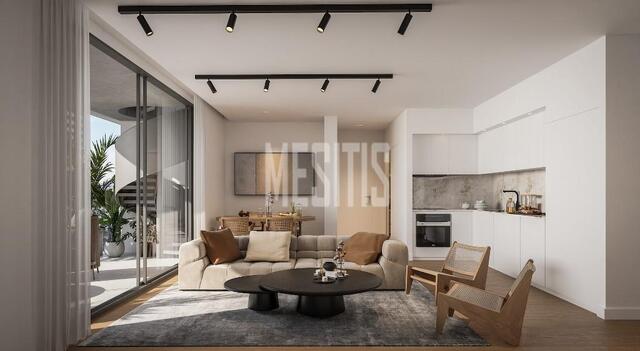 apartment-eb472021-a6fa-433f-99b0-34878b6b118d_Wtr.jpg