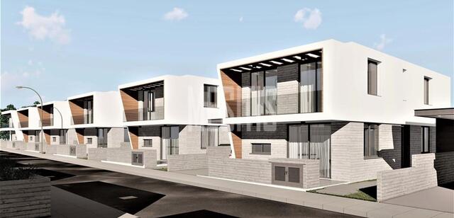 detachedHouse-c0e4d750-1d71-48d5-adec-92d67ec3f758_Wtr.jpeg