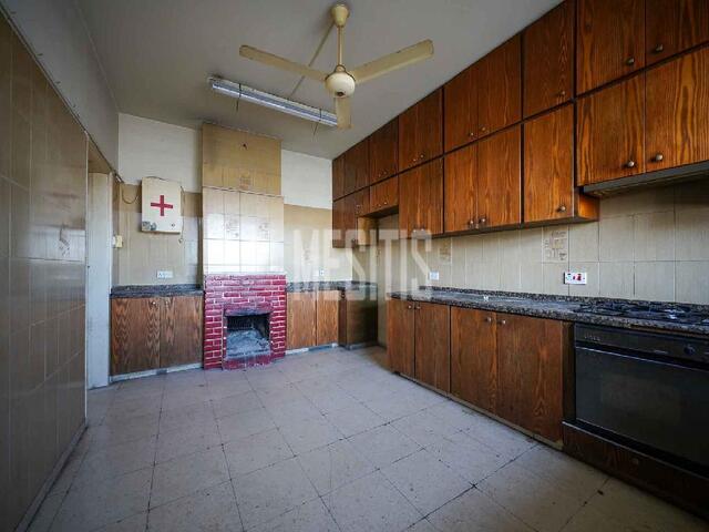 3 Bedroom Penthouse with Large Veranda for Sale in Strovolos,Nicosia – photo 7