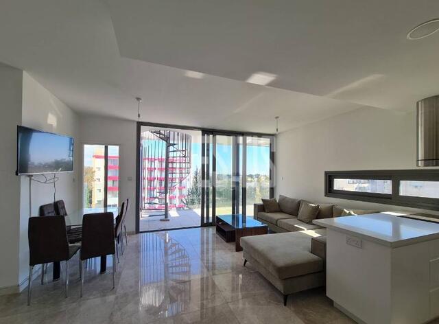 apartment-a825108d-6348-4991-8caa-a135460294a8_Wtr.jpeg