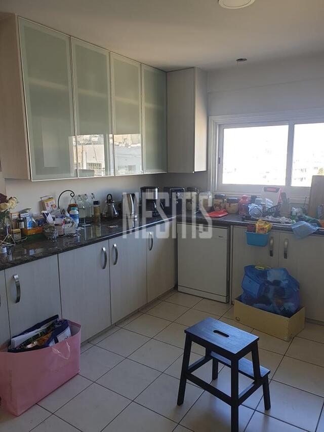 apartment-f5161884-6365-4950-a563-d19480212449_Wtr.jpeg