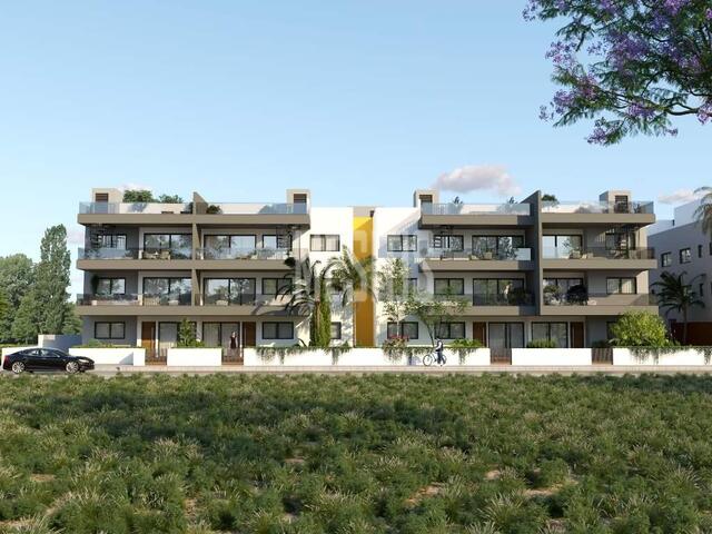 apartment-9357ff8e-63d0-453f-bc18-2a0d08a02106_Wtr.jpg