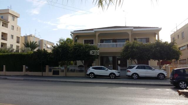 detachedHouse-4b800fea-e4ff-4d66-9ac5-954e62d89dc2_Wtr.jpeg