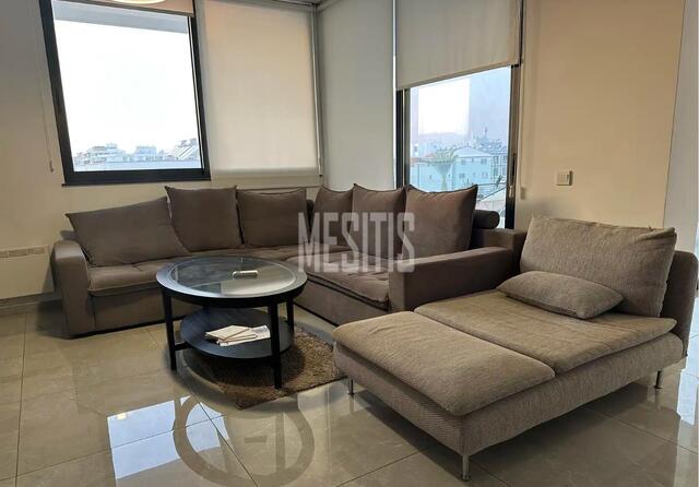 apartment-91611ac9-eae9-449a-8f84-5dab08e63932_Wtr.jpg
