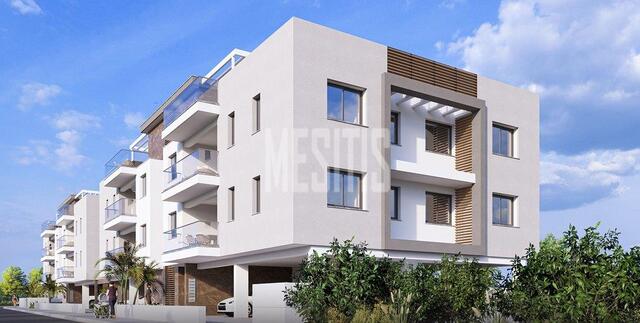 apartment-aa3e5445-47cb-4b39-a1be-8a3fd87f4d0f_Wtr.jpeg