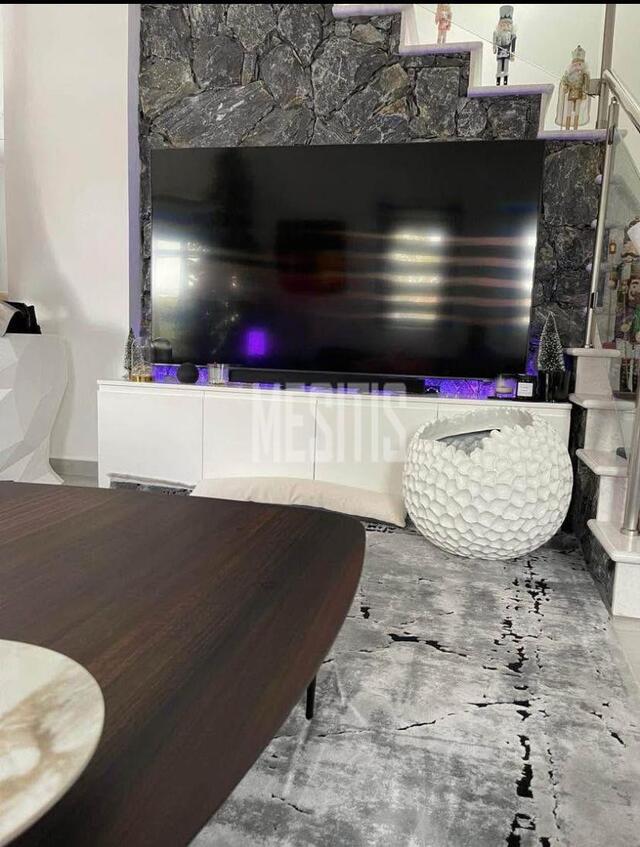 detachedHouse-243f472f-acae-4058-b689-a0d213fa3a14_Wtr.jpeg