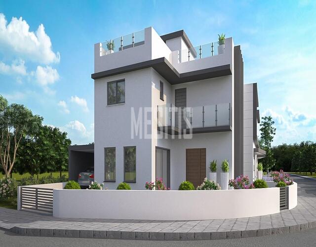 detachedHouse-b34ac7d6-0f0a-4cd1-98ac-ea7f3d4e9583_Wtr.jpeg