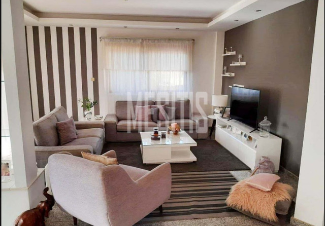 detachedHouse-b4b0927a-b2bf-4fc9-94c3-257f13acafd6_Wtr.png