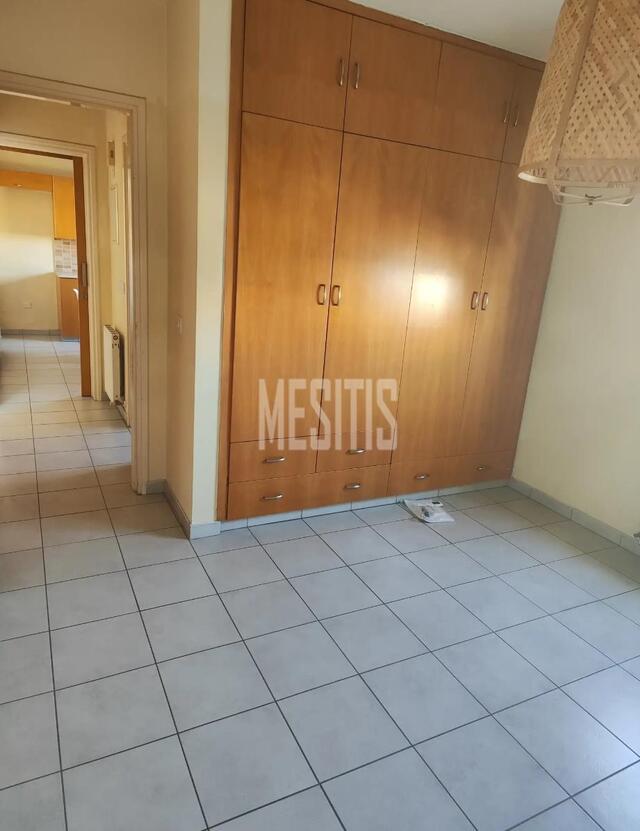 apartment-433e00a8-7508-431e-8609-9bd723b66b3a_Wtr.jpg