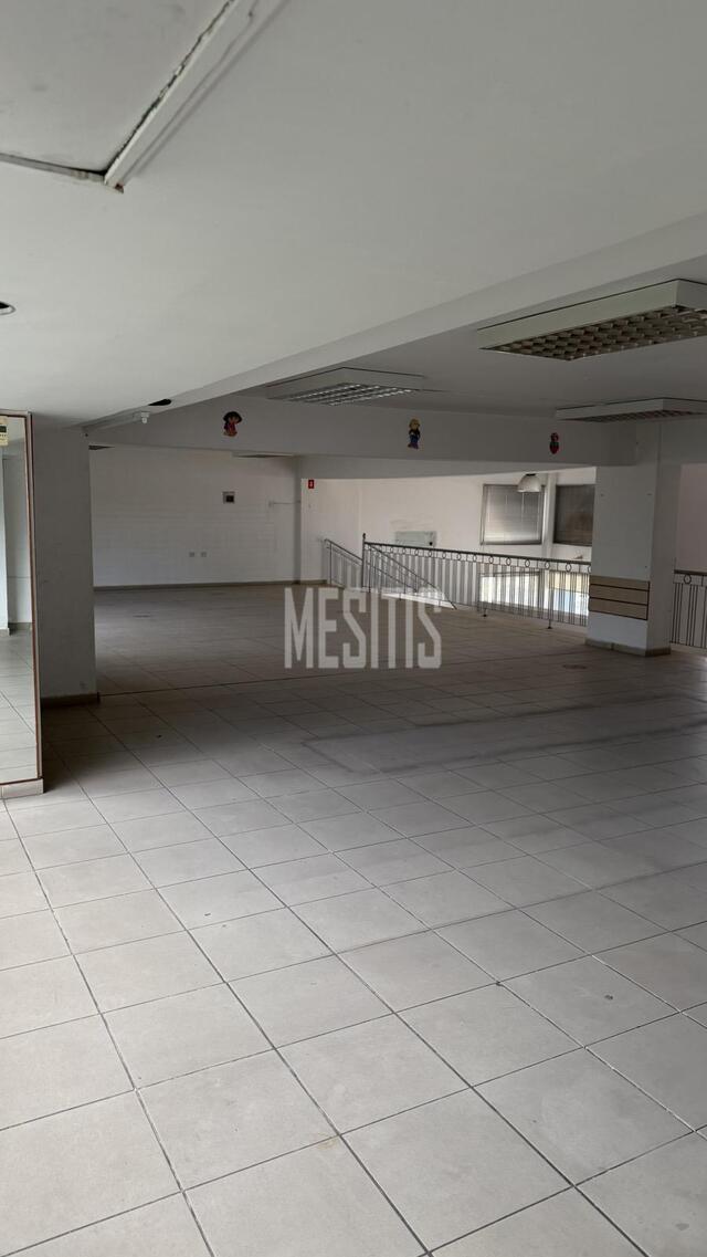 store-42f3f5a9-c4bd-4623-8ef5-ddbf64a6a917_Wtr.jpg