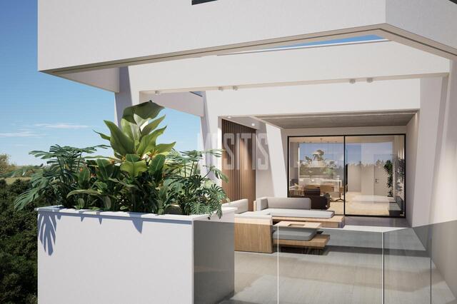 apartment-cd69fea7-59fe-4810-91db-dc1db96671ea_Wtr.jpg