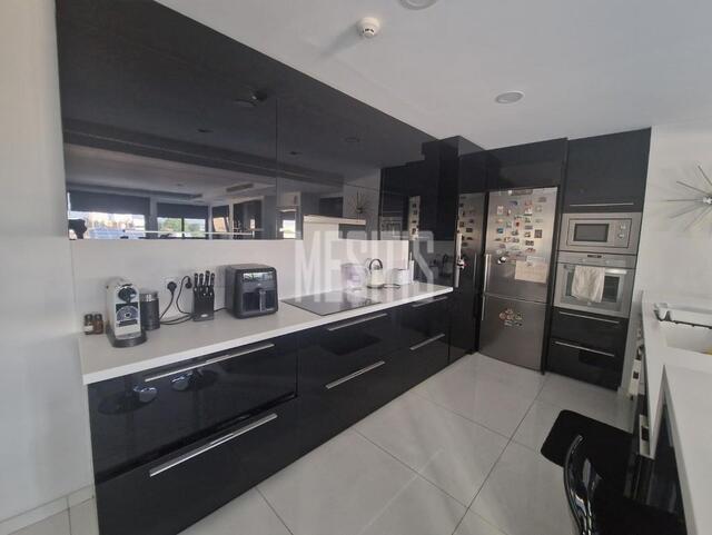 apartment-7b517b6f-b74e-4a6b-9c8d-2f497bc7224b_Wtr.jpeg