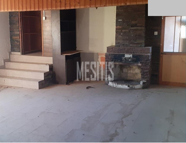 detachedHouse-2dda1a9a-6729-40d5-a507-6d25bb4bebd7_Wtr.png