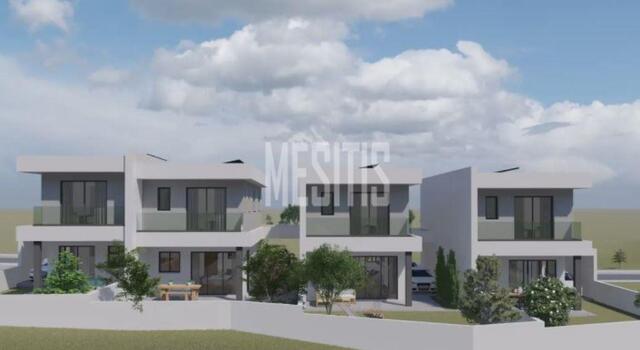 detachedHouse-0af4a73d-6ce9-4b07-a258-b2115b27e786_Wtr.jpeg