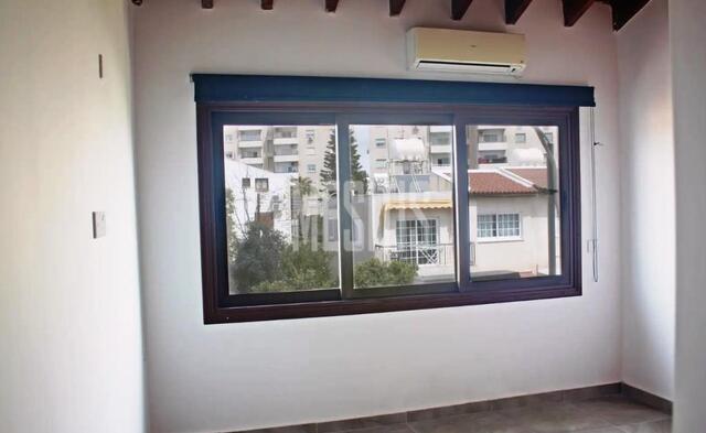 apartment-78c04291-58d3-4939-a9da-3564f108696f_Wtr.jpg