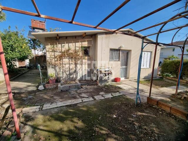 detachedHouse-1f7ae82f-6bfb-45d8-8621-a1d3a41a66a9_Wtr.jpg
