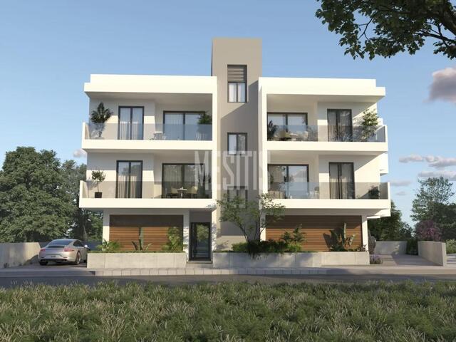 apartment-1838dd95-2241-4c3f-9c71-8ce74de67e21_Wtr.jpg