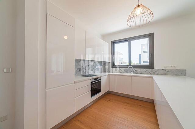 apartment-de57758a-3cd2-4ee2-a6be-b939392641ef_Wtr.jpeg