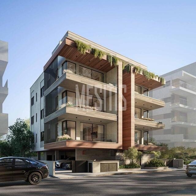 apartment-5c7538e8-b5ea-41e5-aefb-8817dea67725_Wtr.jpeg