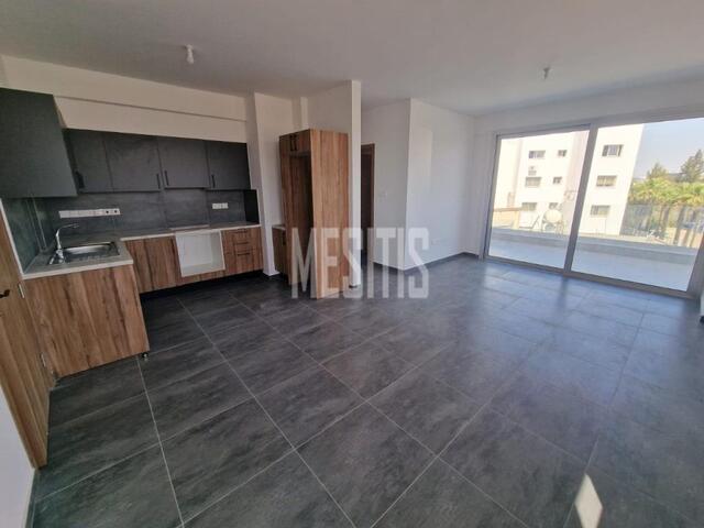 apartment-74650cb8-c074-4a19-b666-476bdcbb151c_Wtr.jpg
