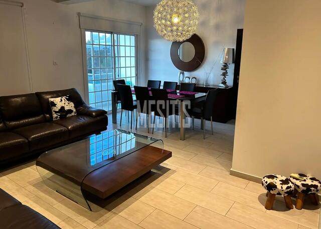 apartment-bb44cc8b-fcb2-4992-ba4a-402bd04edb6d_Wtr.jpg