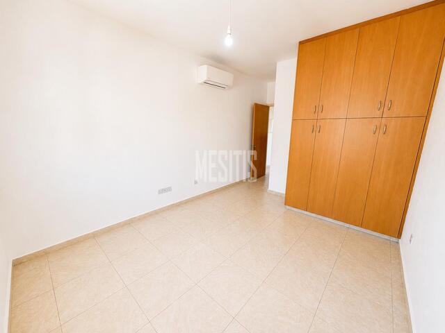 apartment-4a2c177e-7ae3-4247-8a4e-54a14ead8729_Wtr.jpg