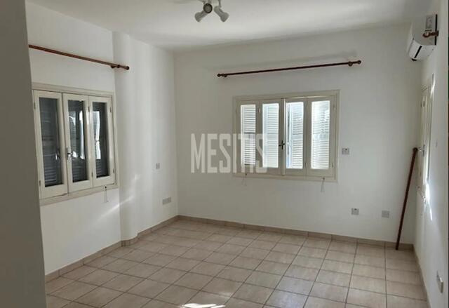 apartment-1d8da97a-f92c-4279-bc49-62cd1e94bcc2_Wtr.jpg