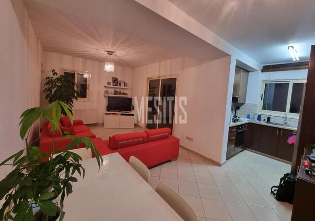 apartment-a6b2aed2-b85c-4ff2-9105-5d17adb6aa21_Wtr.jpg