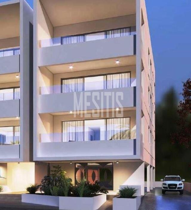 apartment-2a970b00-6f02-4509-b431-27066b110525_Wtr.jpeg