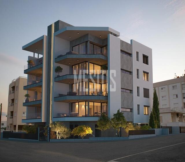 apartment-1bd0e686-7285-421b-83fd-3bb33ed59298_Wtr.jpeg