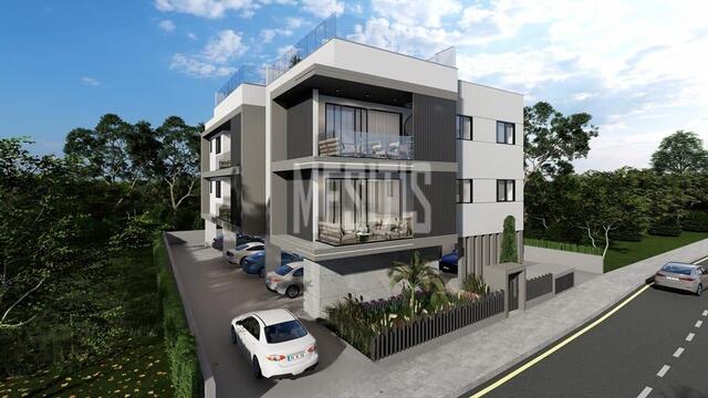 apartment-c049bfbf-c4f5-4561-bebc-197e155793b3_Wtr.jpg