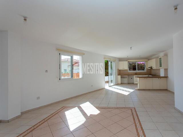 3 Bedroom Semi Detached House for Sale in Pegeia, Pafos – photo 4