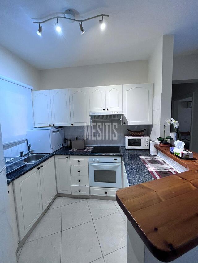apartment-f3c523fc-b25f-48b6-8ae7-0b2f989d81a7_Wtr.jpeg